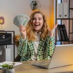 11 Gen Z Money Habits That Seem Cringe But Really Work 13 11-gen-z-money-habits-that-seem-cringe-but-really-work