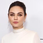 14 Celebrities Who Look Tall On Screen But Are Actually Short 12 14 Celebrities Who Look Tall on Screen but Are Actually Short