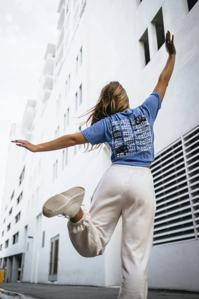 7 Things Smart Women Do Differently in Dating