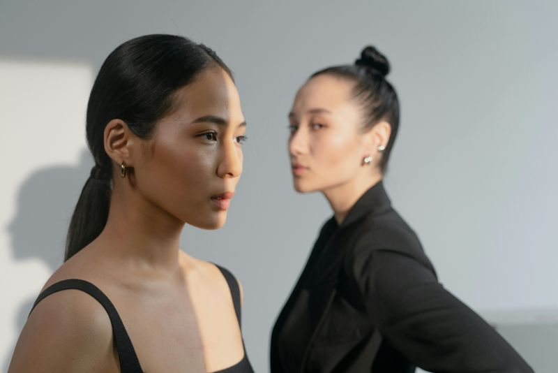 10 Subtle Signs Men Quietly Admire You From A Distance 10 10 Subtle Signs Men Quietly Admire You from a Distance