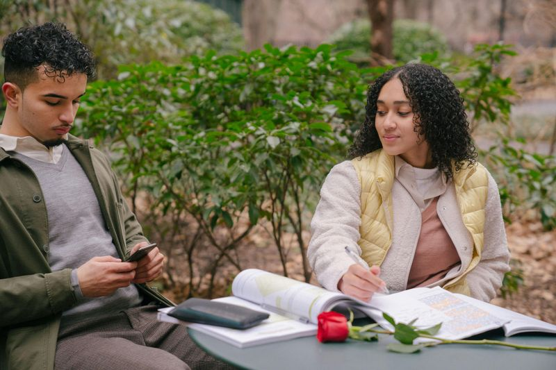 11 Subtle Habits That Are Killing The Romance In Your Marriage 2 11 Subtle Habits That Are Killing the Romance in Your Marriage