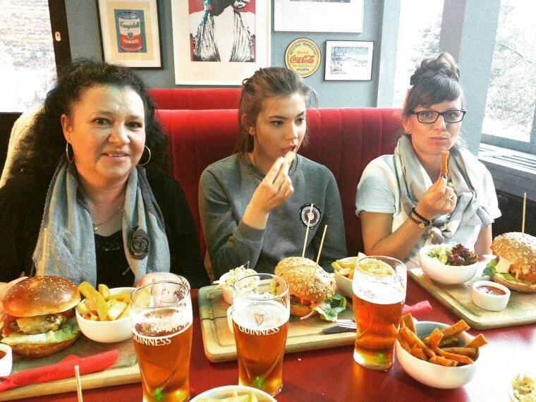 Employees Reveal The Most Bizarre Things They’ve Ever Seen On The Job 4 Employees Reveal the Most Bizarre Things They’ve Ever Seen on the Job