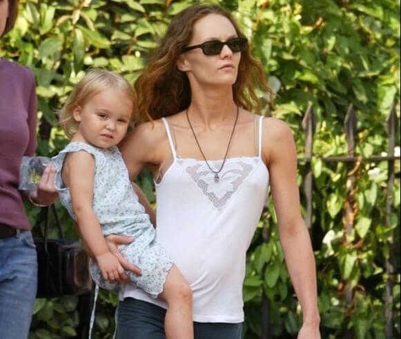 Celebrity Kids Who Grew Up To Look Just Like Their Famous Parents 4 Celebrity Kids Who Grew Up to Look Just Like Their Famous Parents