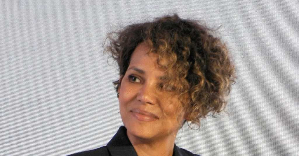 40 Female Celebrities Who Look Way Younger Than Their Age 19 40 Female Celebrities Who Look Way Younger Than Their Age