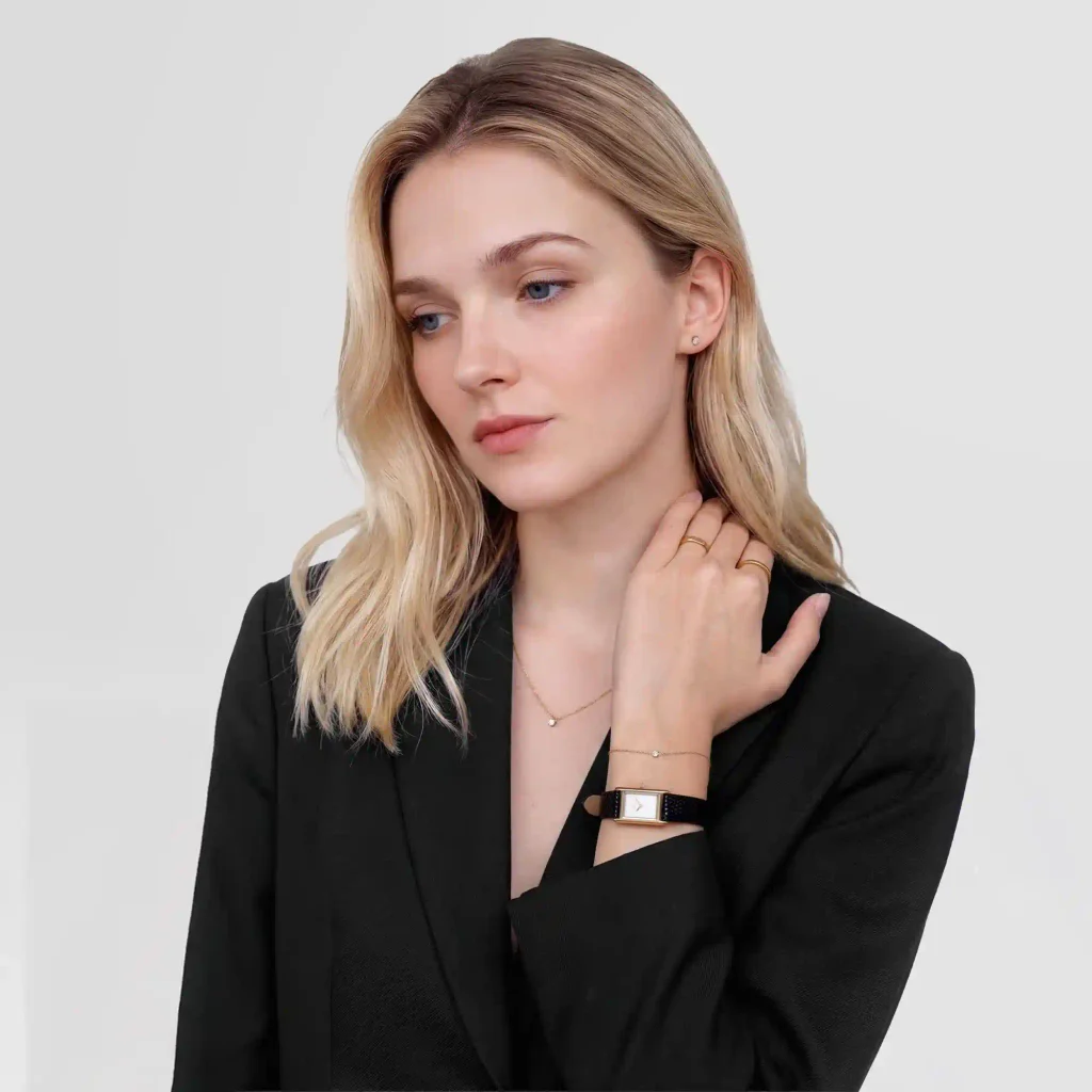 10 Things Rich Women Don’t Wear — And What They Choose Instead